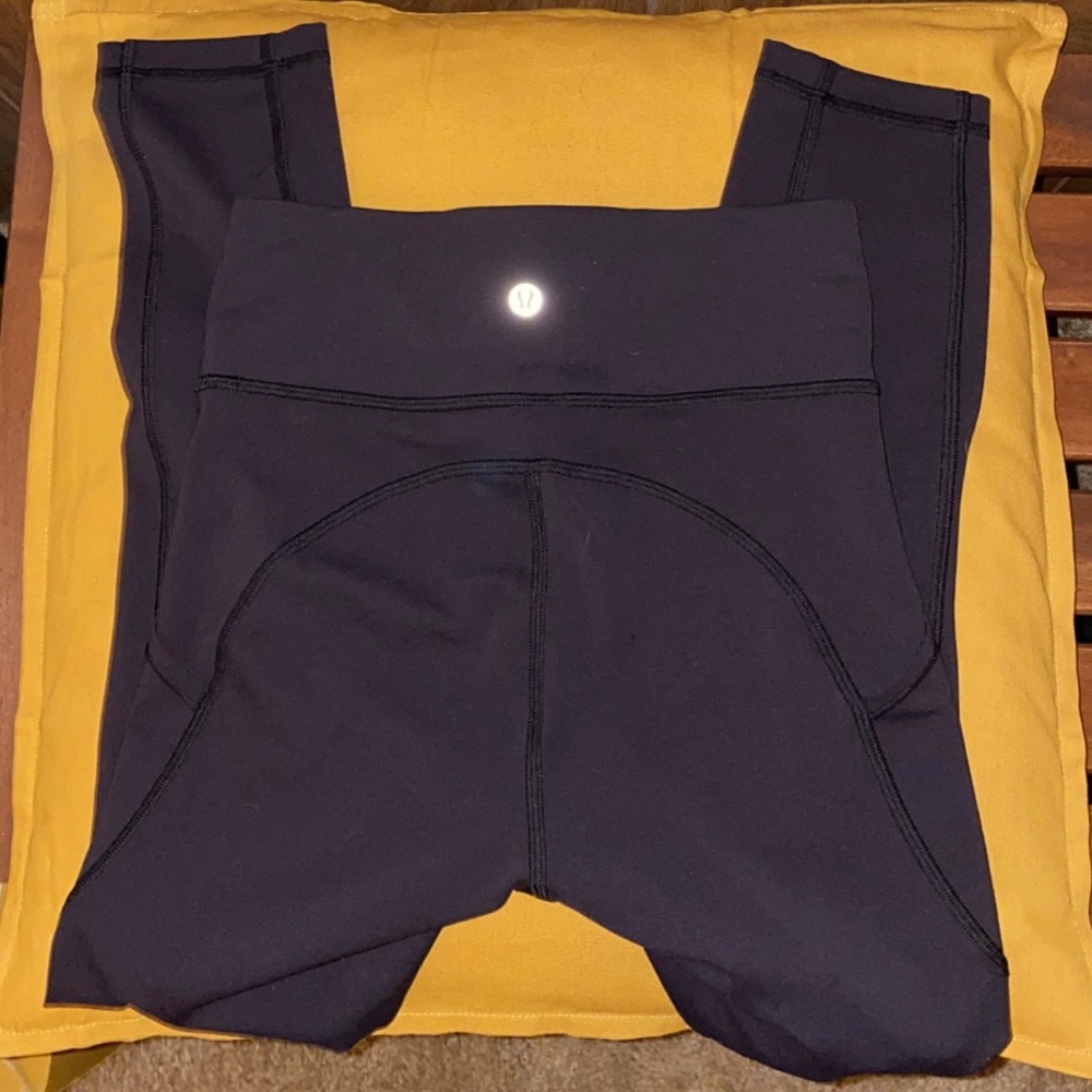 Lululemon Invigorate High-Rise Crop 23”